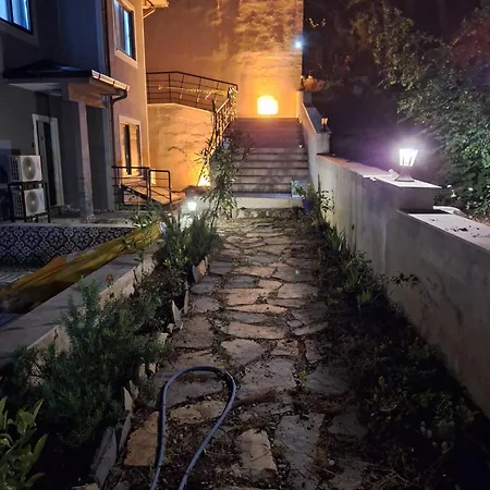Hostel Mai